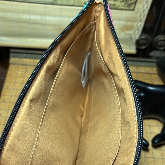 Fossil Women's Floral Wristlet Wallet - Black Multi Color Cactus Floral 9”Lx6”H - Picture 14 of 17